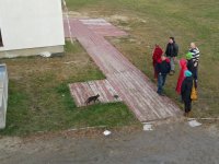 Umieszczanie "drzewa życia" w stupie Kjabdzie Tengi Rinpoczego